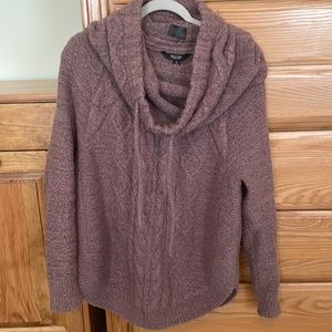 Simply Vera sweater with detachable turtle neck Size medium